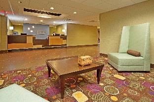 holiday inn express troutville by ihg