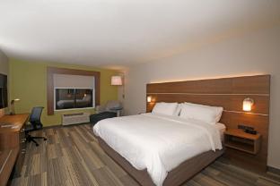 holiday inn express troutville by ihg