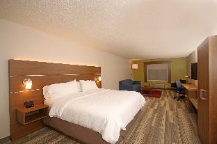 holiday inn express troutville by ihg