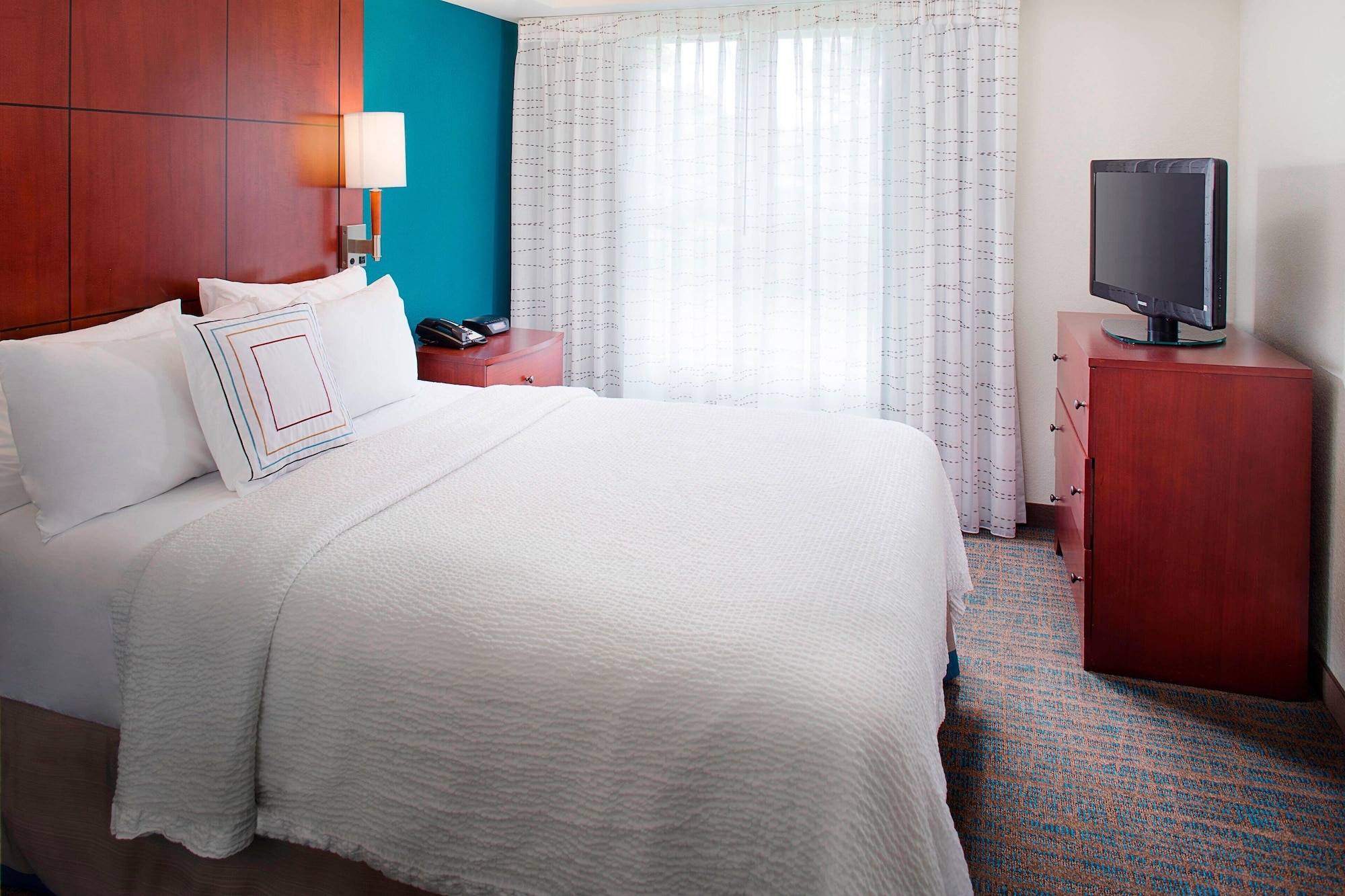 Residence Inn By Marriott Roanoke Airport,Roanoke>>Hollins,3 star