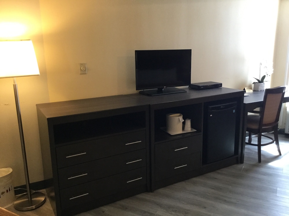 Econo Lodge Metro,Arlington County>>Arlington,2 star