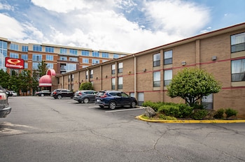 econo lodge metro