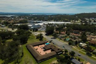 island palms motor inn