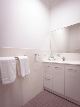 island palms motor inn