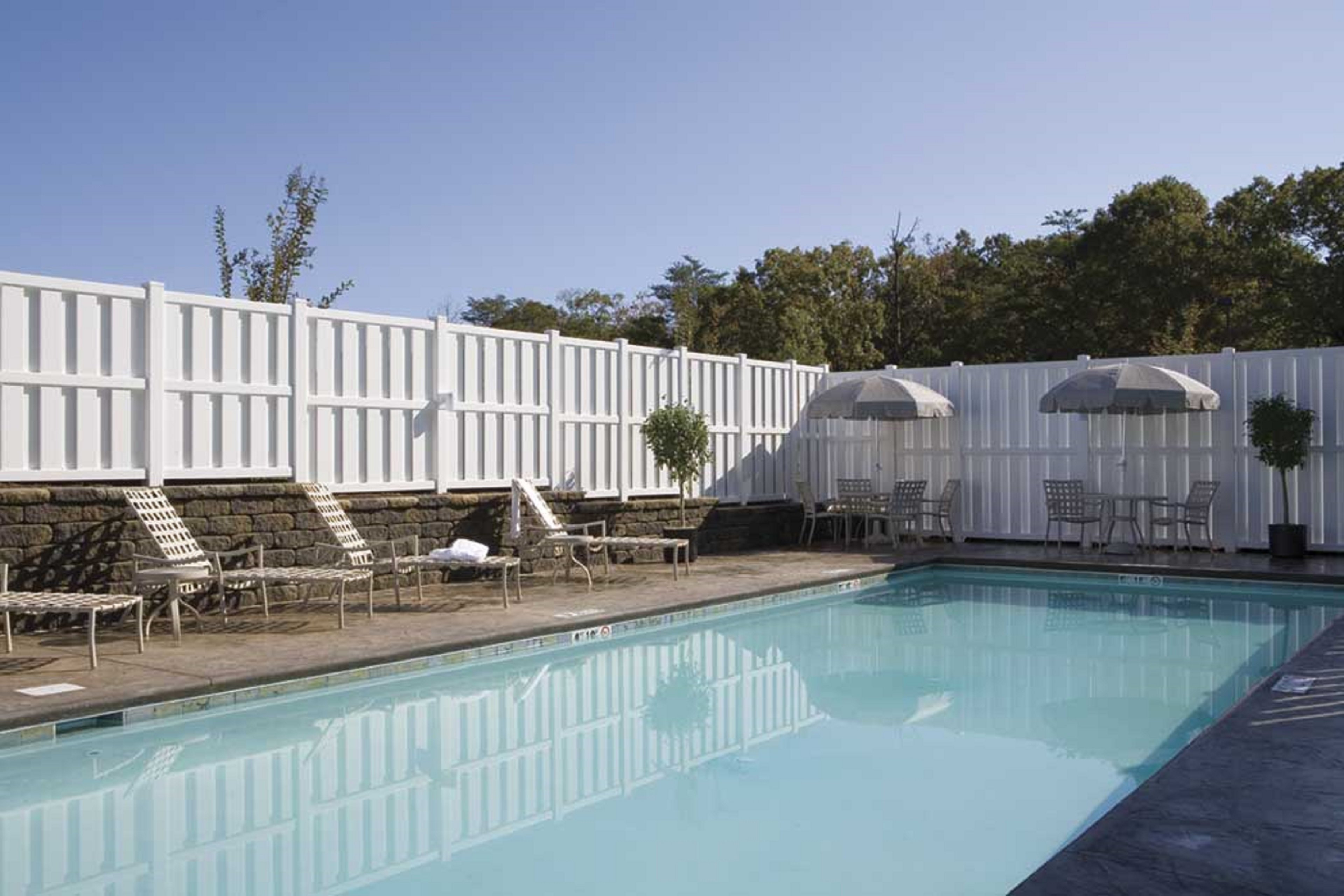 holiday inn express and suites charlottesville ruckersville by ihg