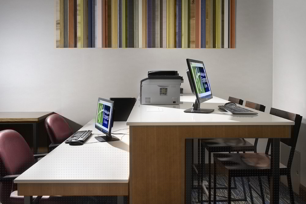 holiday inn express and suites charlottesville ruckersville by ihg