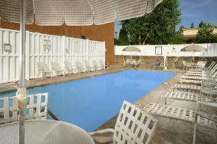 holiday inn express and suites charlottesville ruckersville by ihg