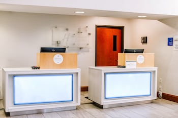 Holiday Inn Express & Suites Charlottesville - Ruckersville By Ihg,Greene County>>Charlottesville,3 star