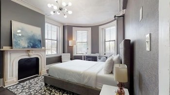 premier suites bay village