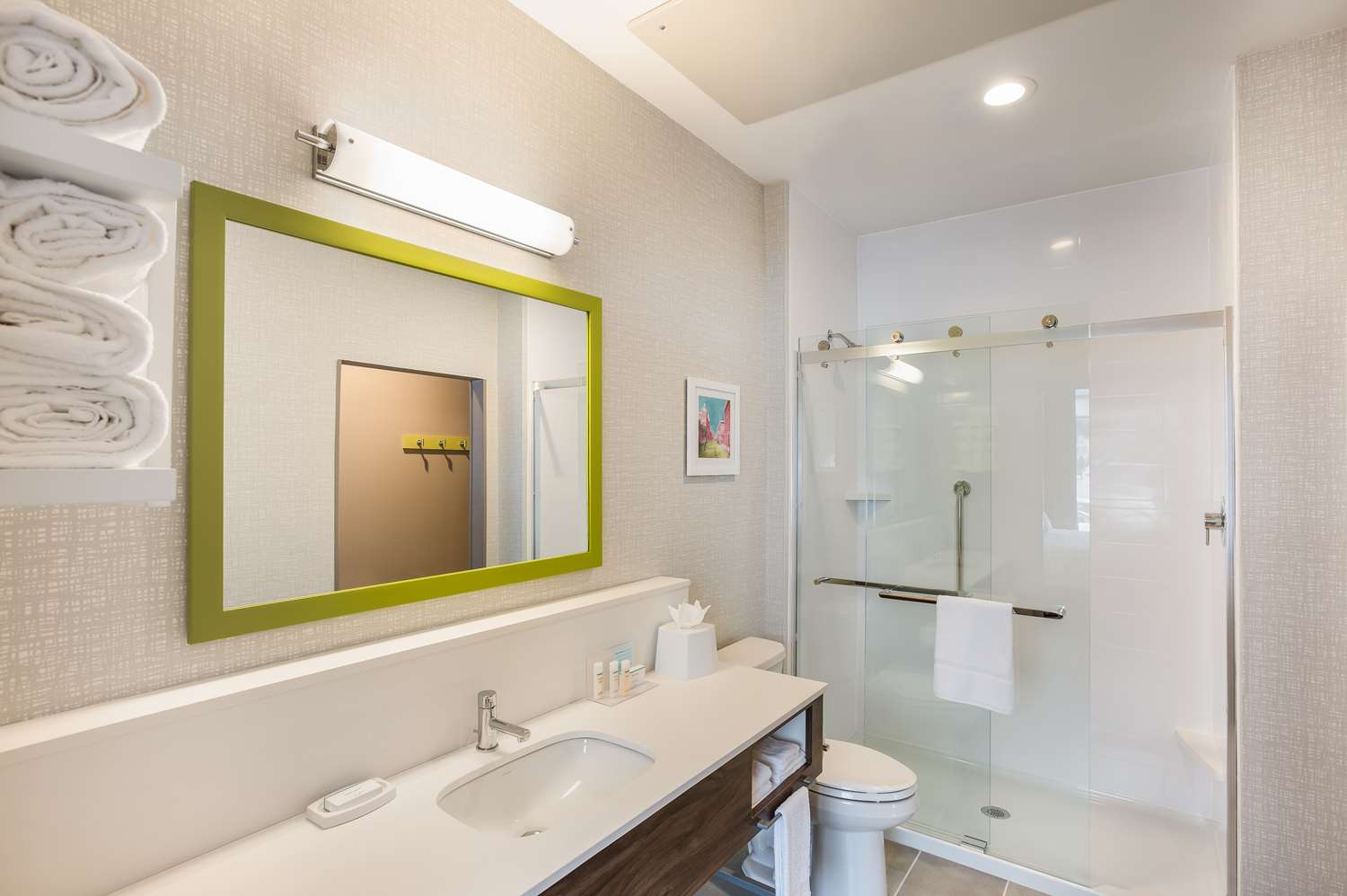 hampton inn and suites houghton