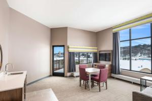 hampton inn and suites houghton
