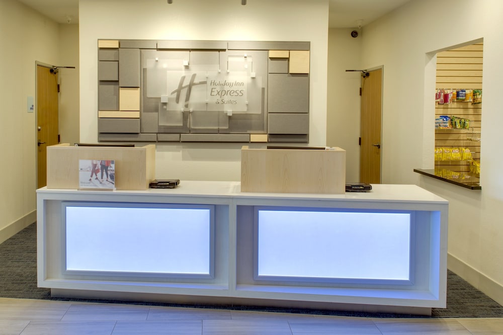 holiday inn express and suites chickasha by ihg