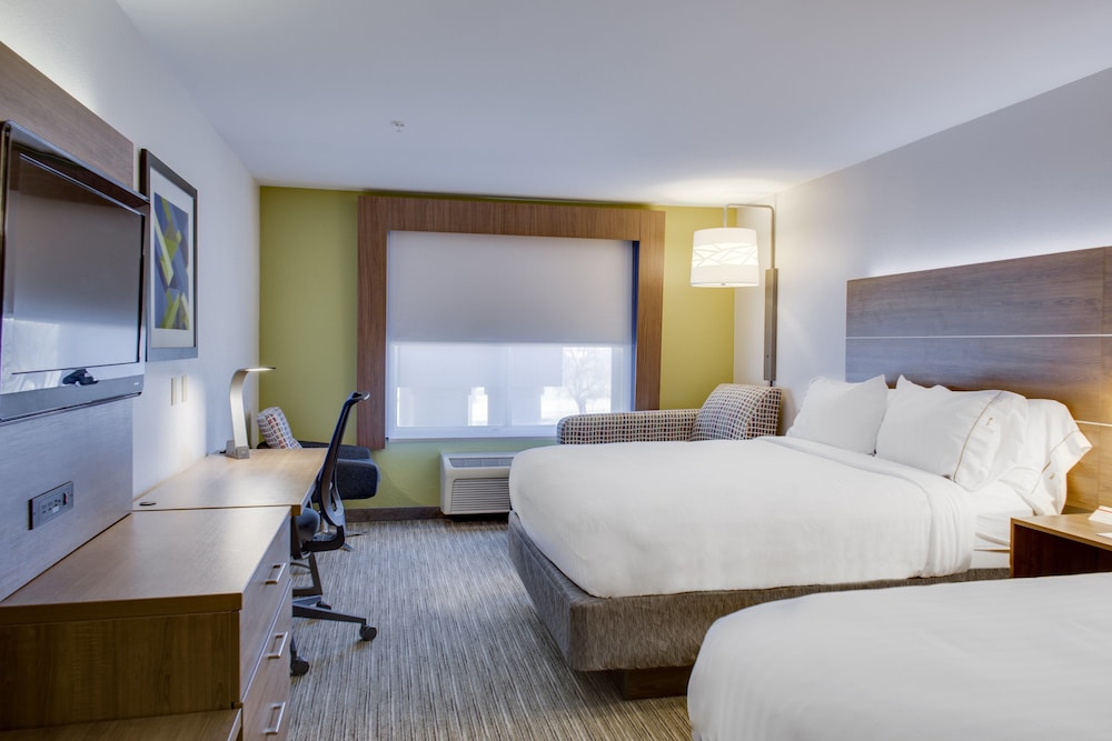 holiday inn express and suites chickasha by ihg