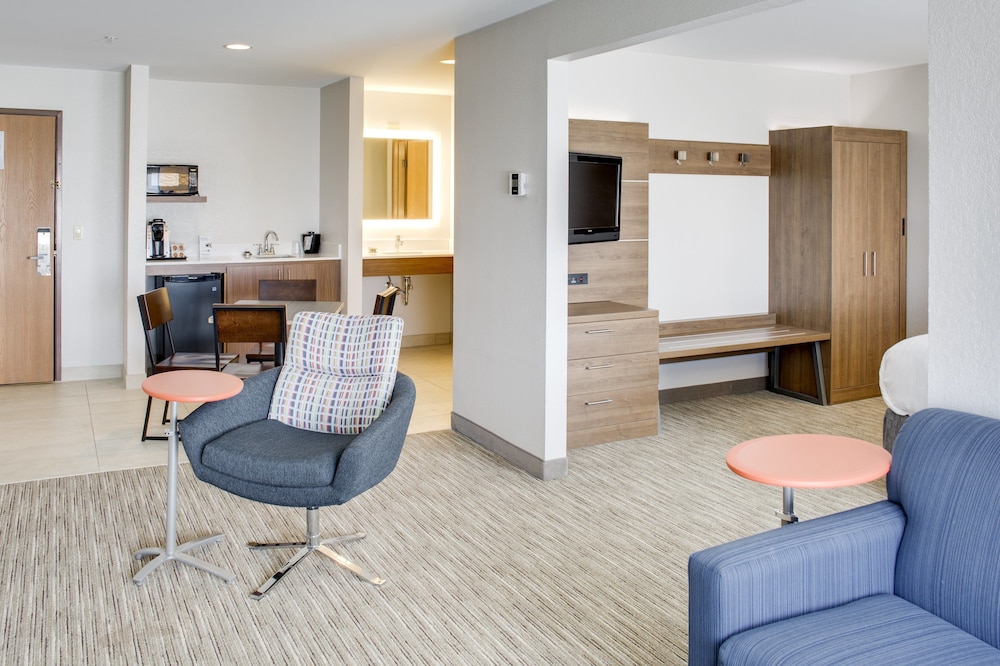 Holiday Inn Express & Suites Chickasha By Ihg,Oklahoma>>Chickasha,3 star