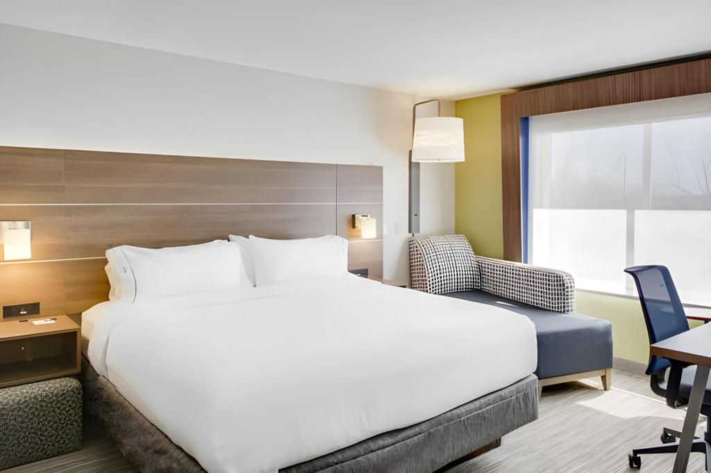 holiday inn express and suites chickasha by ihg