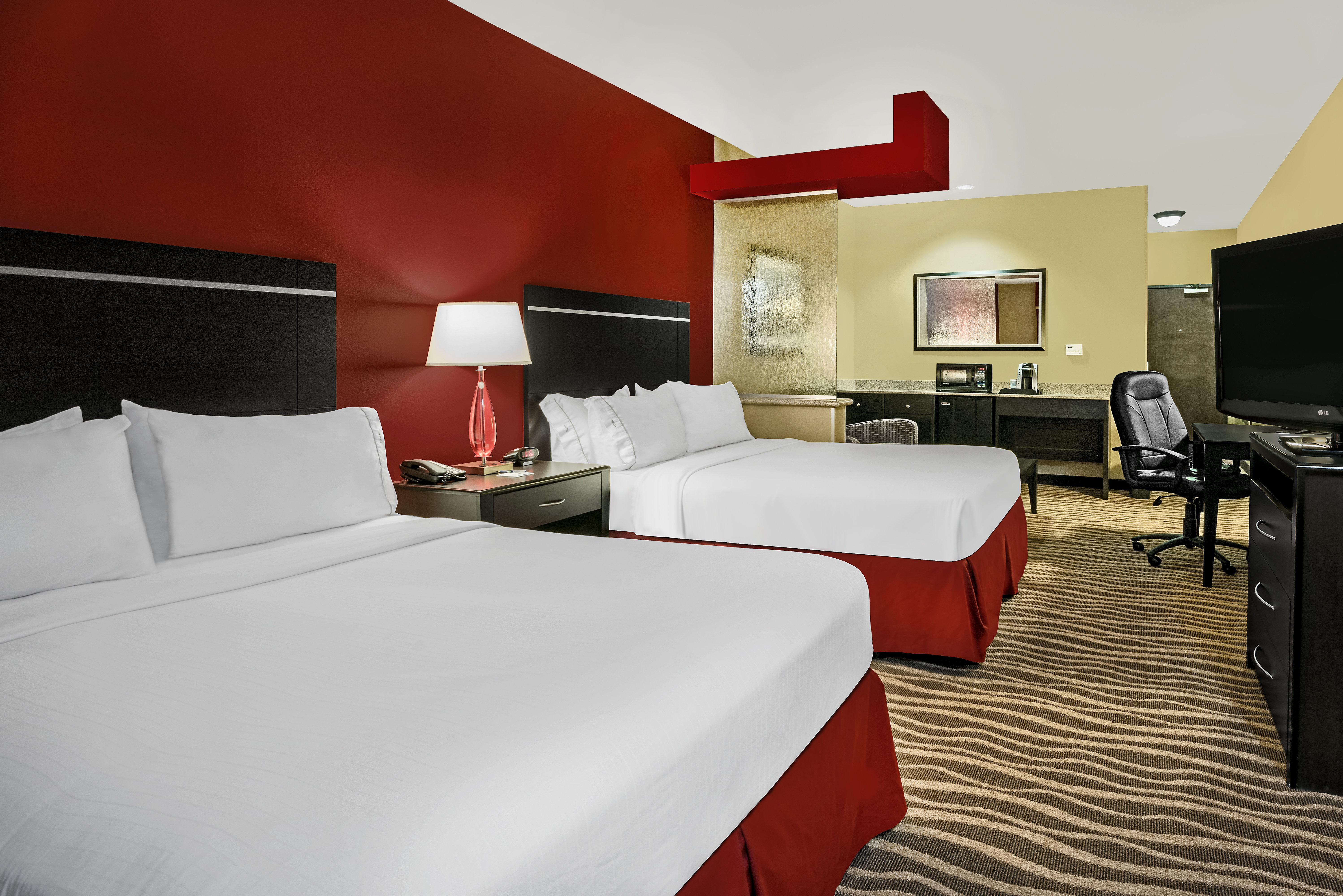 holiday inn express and suites cotulla by ihg