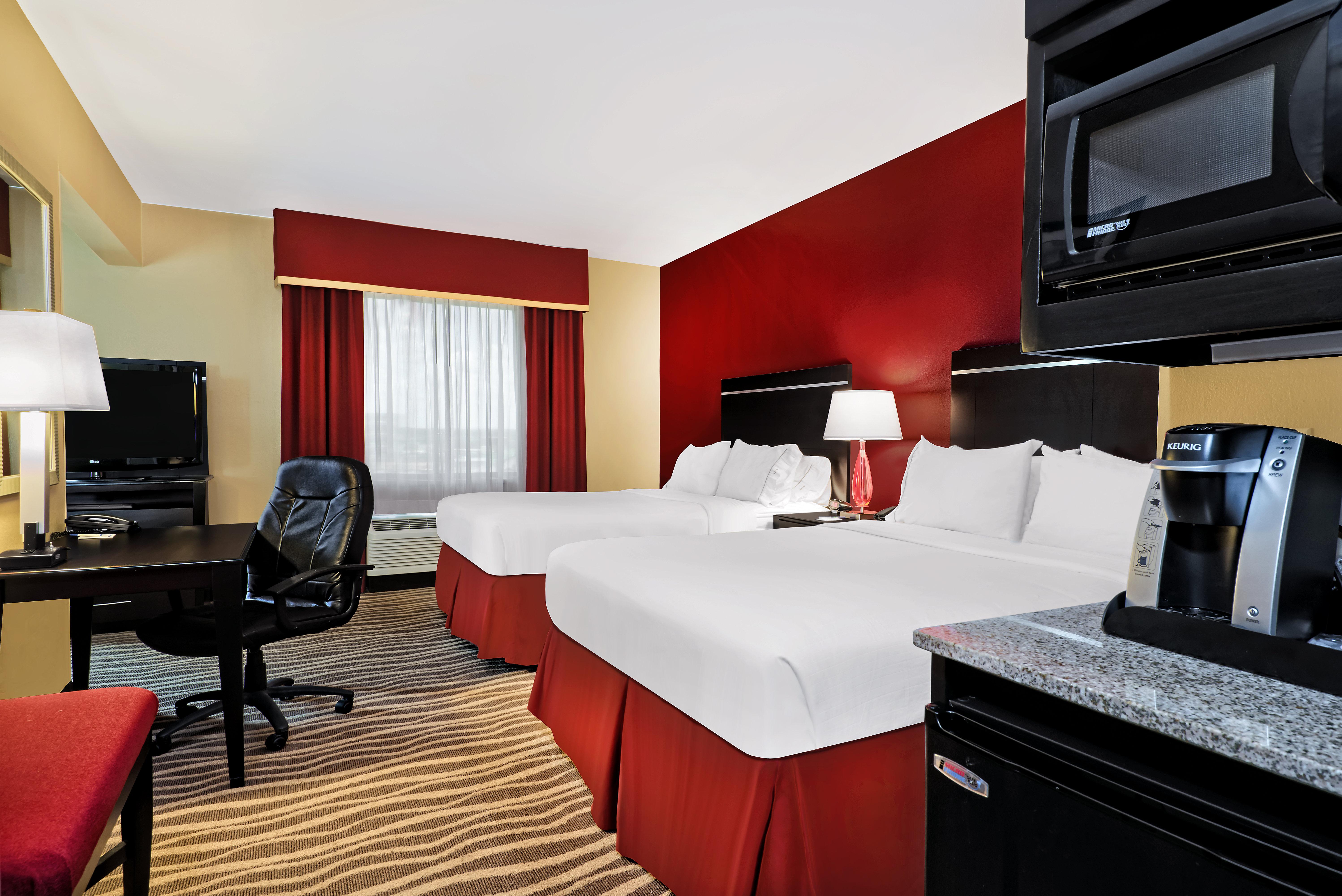holiday inn express and suites cotulla by ihg