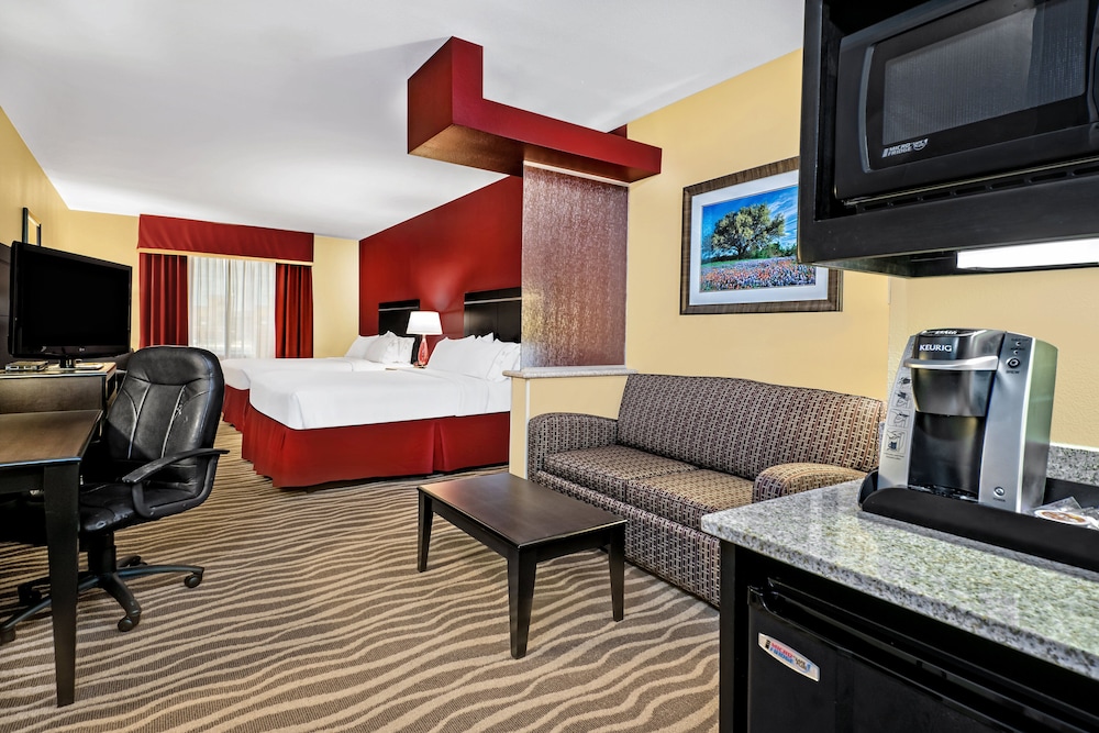 holiday inn express and suites cotulla by ihg