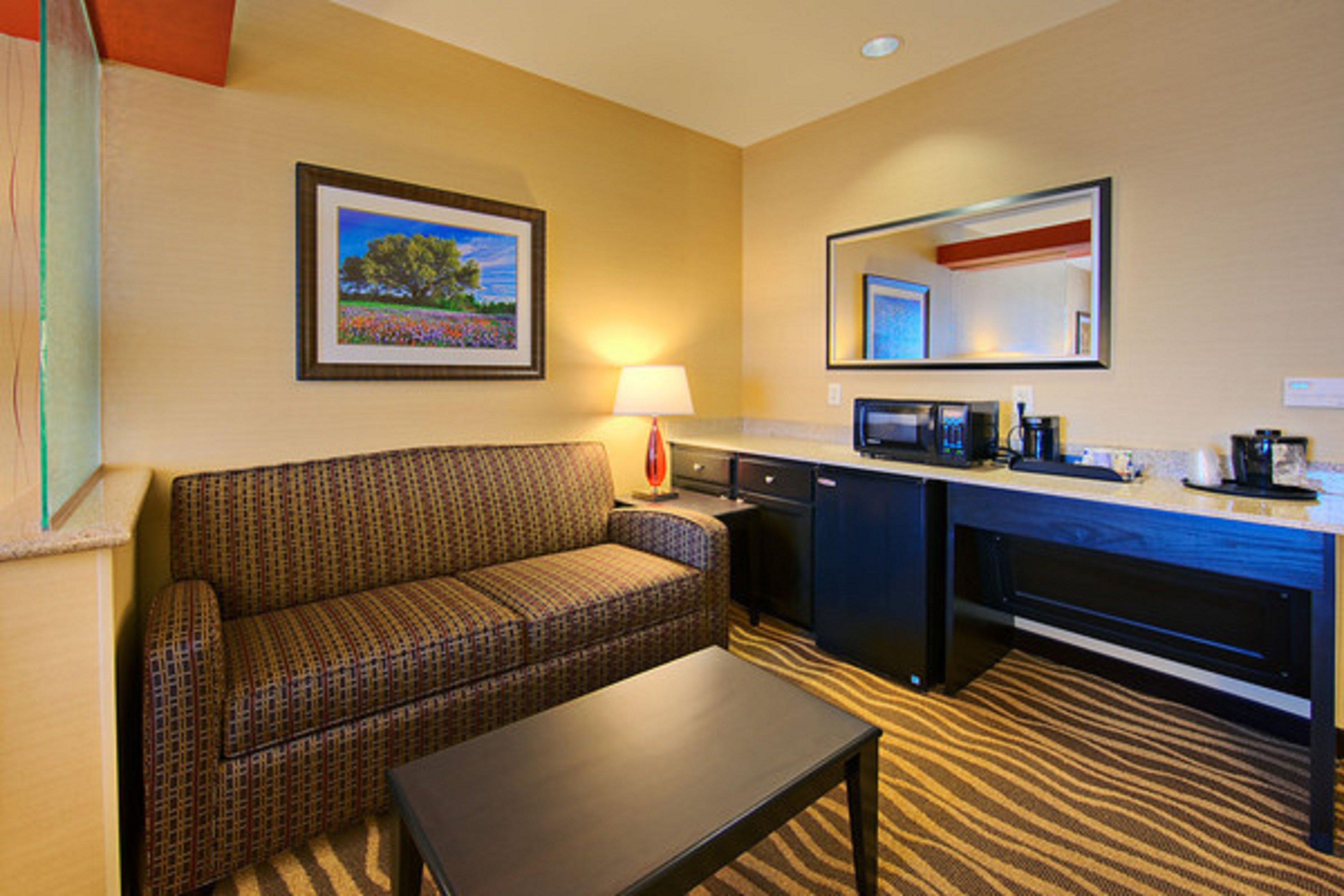 holiday inn express and suites cotulla by ihg