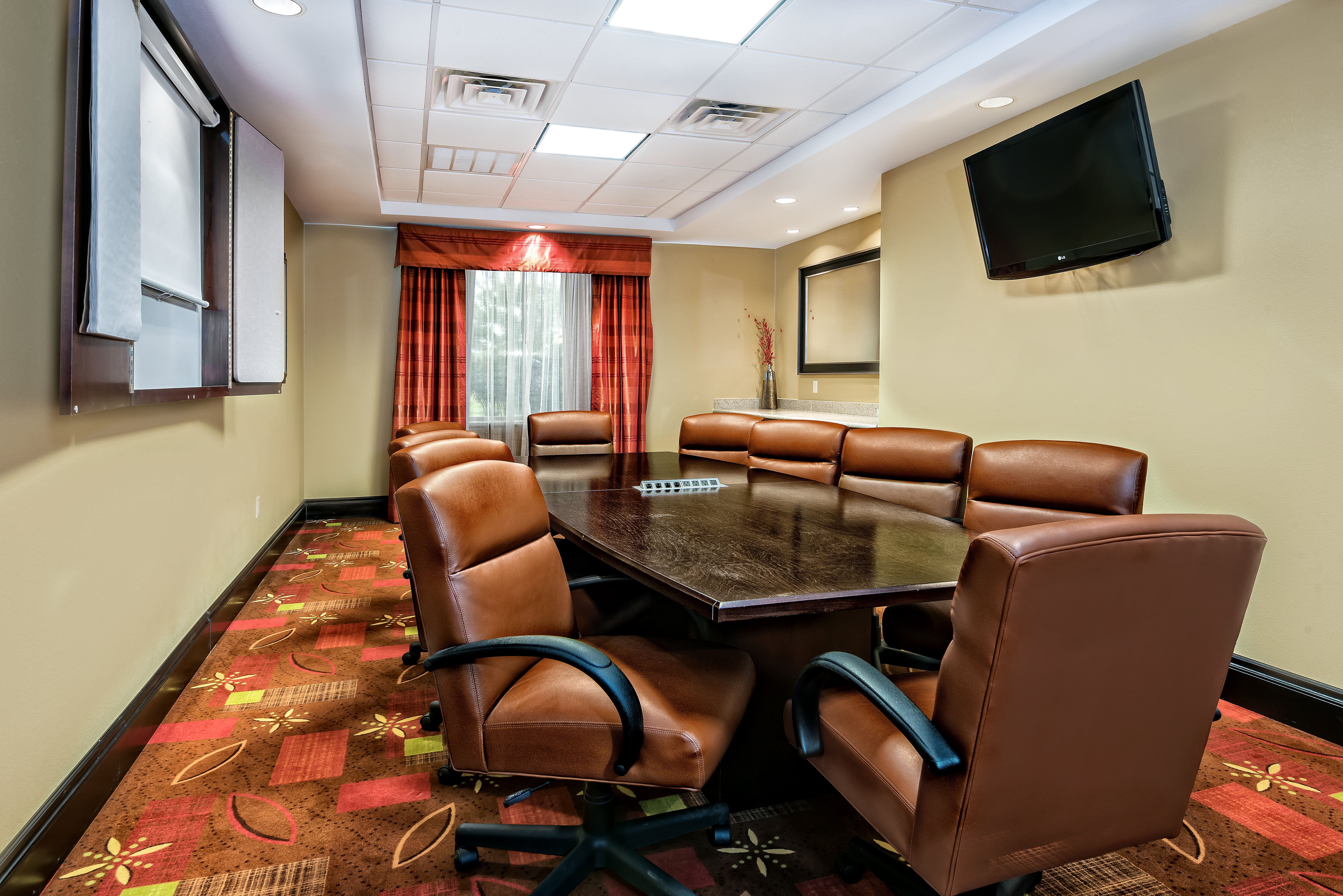 holiday inn express and suites cotulla by ihg