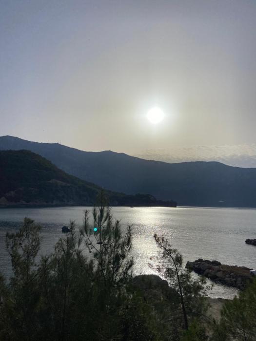 karaoz sapphire bungalows