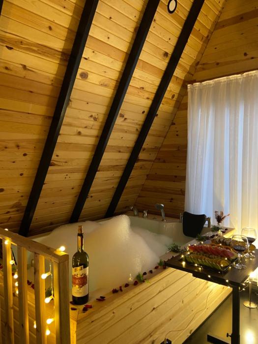 karaoz sapphire bungalows