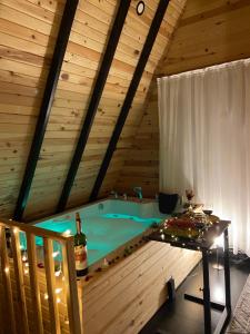 karaoz sapphire bungalows