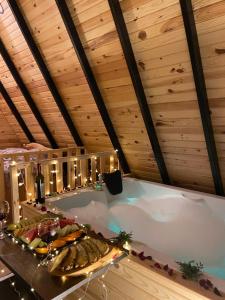 karaoz sapphire bungalows