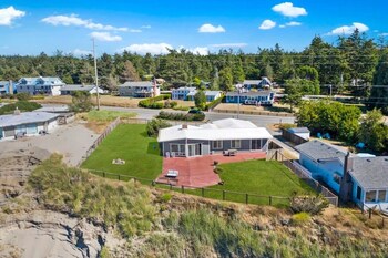 marbella lane seas the bay sanctuary