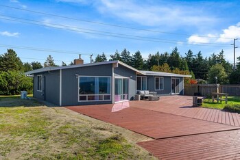 marbella lane seas the bay sanctuary