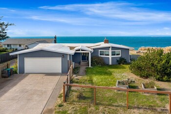 @ Marbella Lane - Seas The Bay Sanctuary,,3 star