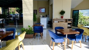 castles light boutique hotel