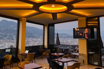 castles light boutique hotel