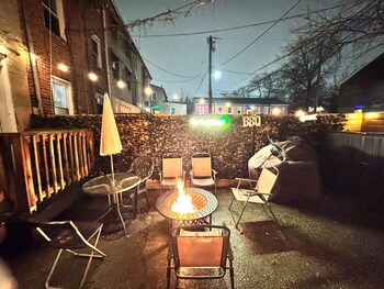 entire unit 5min to mandtbank camden yards