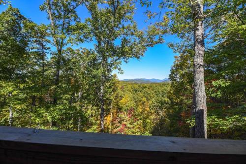 great view pool table hot tub privacy fireplace