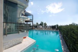 Cosmopolitan Hotel,Katerini>>Central Macedonia,4 star