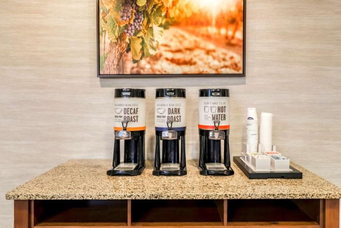 hampton inn and suites windsor sonoma wine country