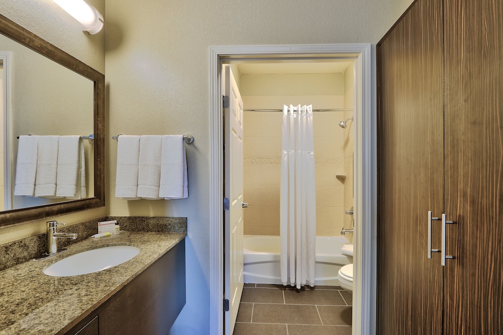 staybridge suites north albuquerque by ihg