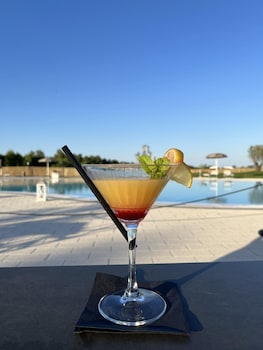 hotel sarena beach