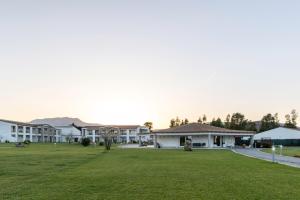 hotel sarena beach