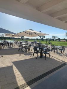 hotel sarena beach