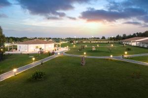 hotel sarena beach