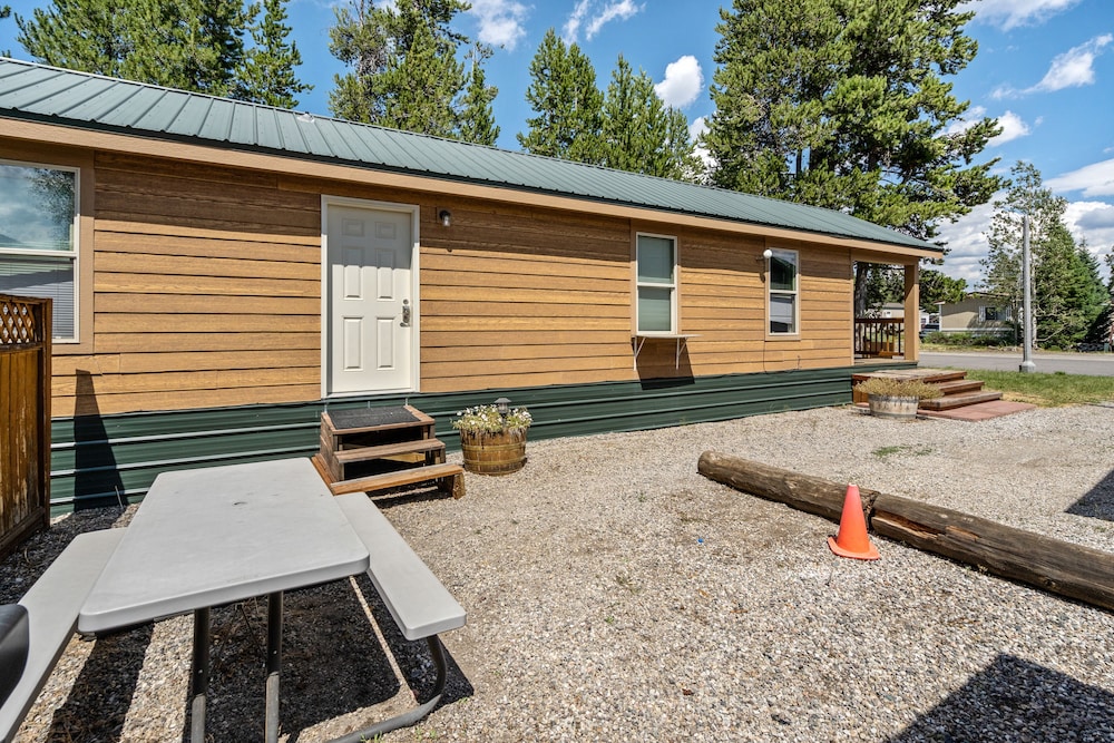 west yellowstone