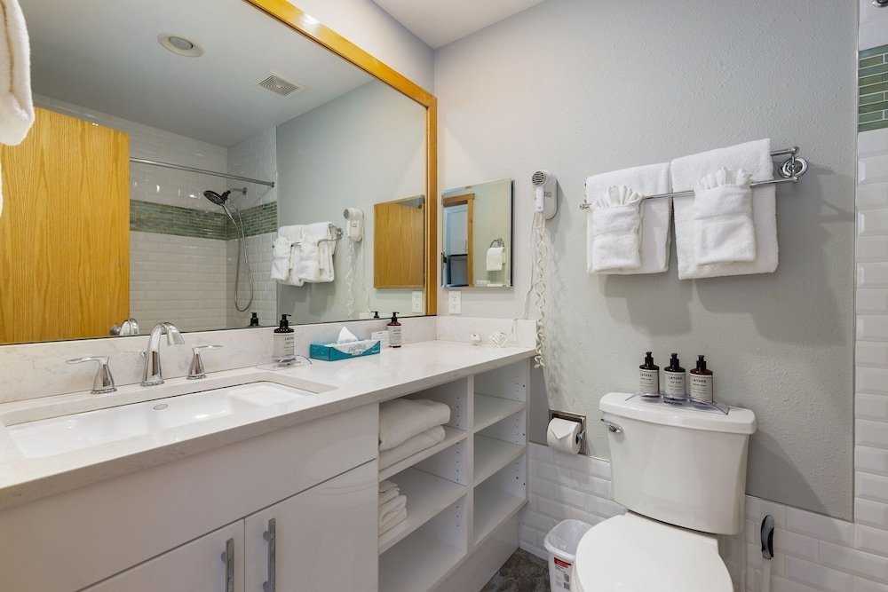 2754 slopeside condo by redawning