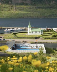 fisherman guesthouse sudureyri