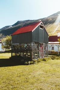 fisherman guesthouse sudureyri