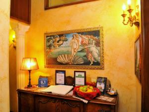 la dolce vita adults only