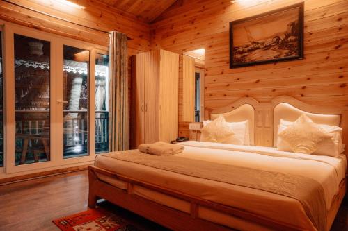 casa obrigado beach cottages goa