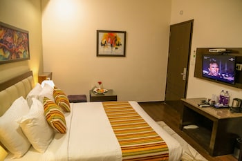 four leaf hotels amritsar