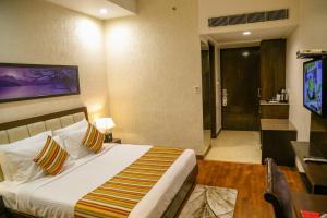 four leaf hotels amritsar